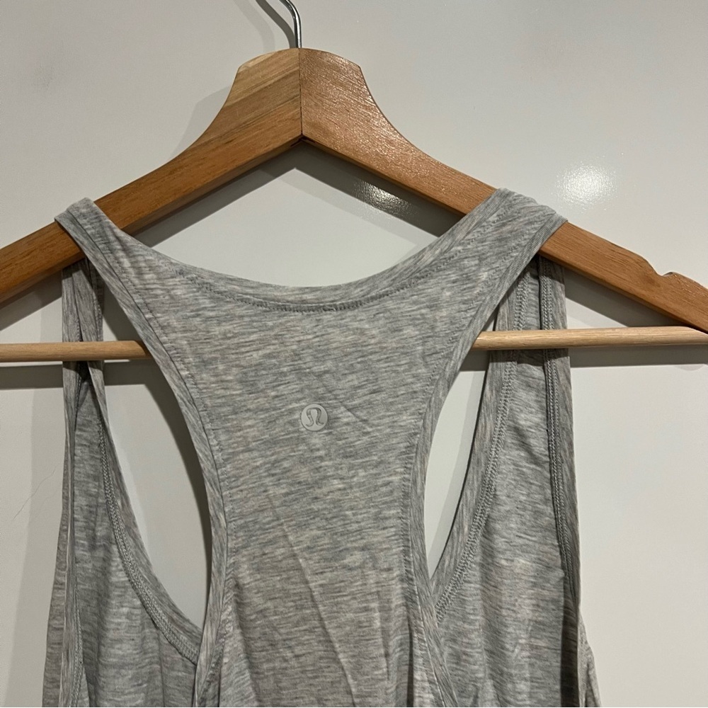 Lululemon Razorback Tank Top - Picture 5 of 5